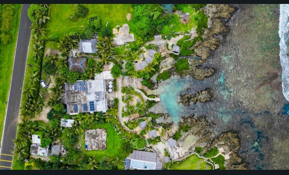 Banana Bay Beach Club Bed & Breakfast Eton ภายนอก รูปภาพ
